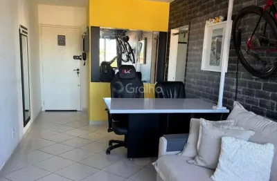 Apartamento de 72m² com 2 quartos sendo 1 suíte no bom abrigo