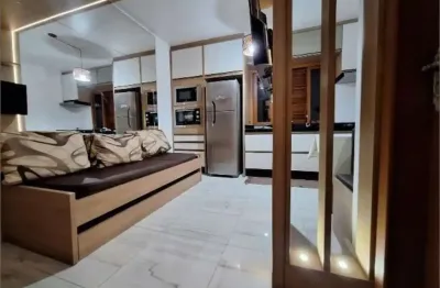 Terreno com 560m² área total em canasvieiras, florianópolis.
