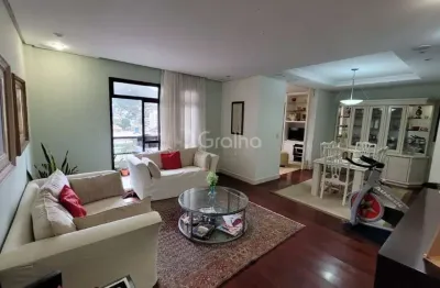 Apartamento de 165m² com 4 quartos sendo 1 suíte no centro