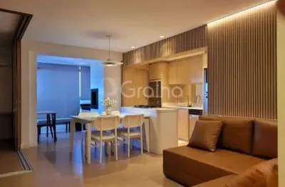 Apartamento de 73m² com 2 quartos sendo 1 suíte no centro