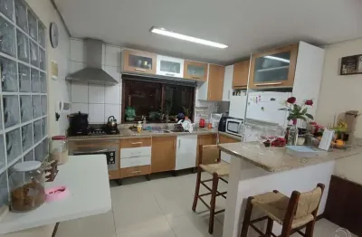 Casa com 3 quartos à venda na Das Pitangas Doces, --, Santinho, Florianópolis