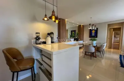 Apartamento com 3 quartos sendo 1 suíte com 122,75m² no itacorubi