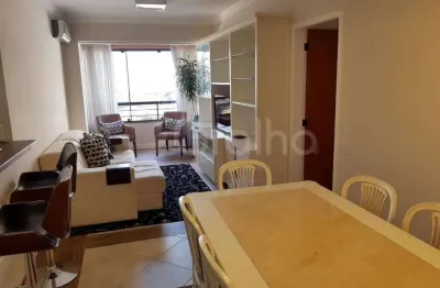 Apartamento com 3 quartos sendo 1 suíte com 81,53m² no centro.
