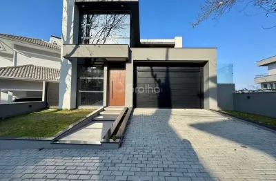 Casa espetacular na pedra branca, 4 dormitórios, piscina, excelente localização
