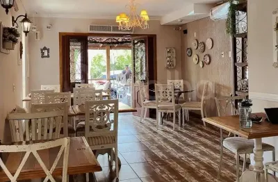 Prédio à venda na Rua Jorge Cherem, --, Jurerê, Florianópolis