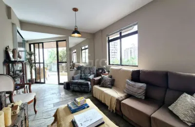 Apartamento de 162m² com 3 quartos sendo 1 suíte na agronômica