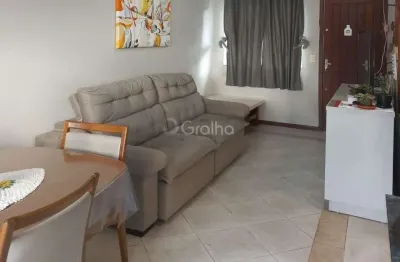 Apartamento localizado no pedra branca, com 111,03 m2
