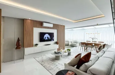 Cobertura duplex de 244m² com 3 suítes na agronômica