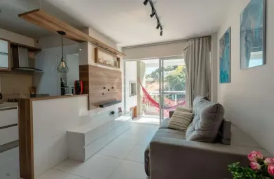 Apartamento de 71m² com 2 quartos sendo 1 suíte no saco grande