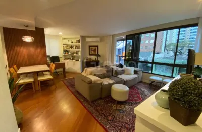 Apartamento mobiliado com 2 suítes e sacada com churrasqueira!