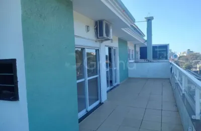 Cobertura com 3 quartos sendo 1 suíte com 126,80m² em jurerê.