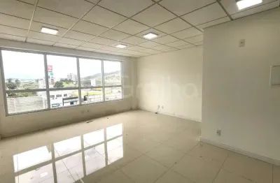 Sala comercial à venda na Rua Sebastião Furtado Pereira, --, Barreiros, São José