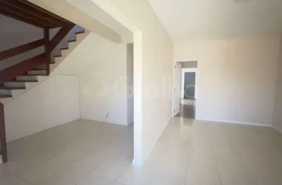 Casa com 3 quartos e 174m² privativos na ponte do imaruim, palhoça