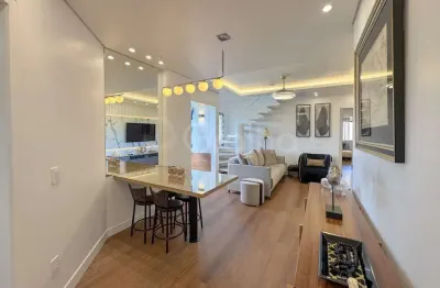 Cobertura duplex de 166m² com 3 quartos sendo 1 suíte na trindade