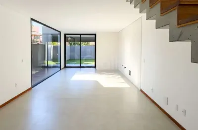 Casa com 3 quartos à venda na Rua das Bauxitas, --, Pântano do Sul, Florianópolis