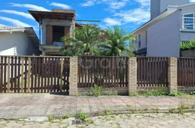 Casa com 4 quartos à venda na Rua Fermino Hemenegildo dos Santos, --, Carianos, Florianópolis
