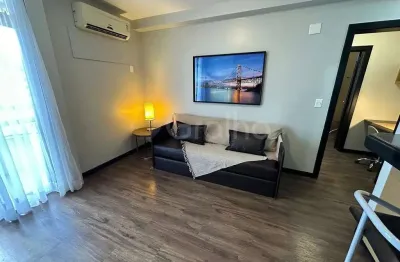 Flat com 1 quarto à venda na rua felipe schmidt, --, centro, florianópolis, 44 m2 por r$ 850.000