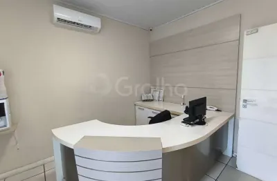 Casa com 3 quartos à venda na Rua Noel Rosa, --, Roçado, São José