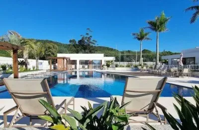 Casa em condominio fechado no Morro das Pedras Los Mares planta A