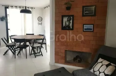 Casa com 3 quartos à venda na Rua Joaquim José Antunes, --, Campeche, Florianópolis
