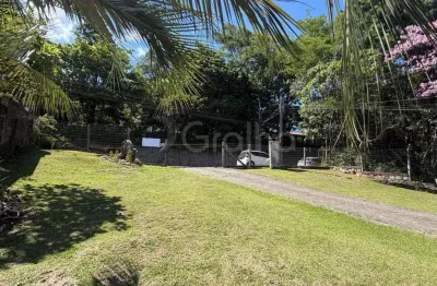 Terreno com 1.910 m² em Santo Antônio de Lisboa, Florianópolis
