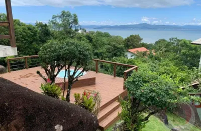 Casa em condomínio fechado com 4 quartos à venda na Rodovia Haroldo Soares Glavan, --, Cacupé, Florianópolis