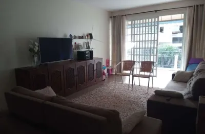 Casa com 7 quartos à venda na Rua General Estilac Leal, --, Coqueiros, Florianópolis