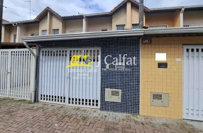 Casa com 2 quartos para alugar na Vila Mirim, Praia Grande 