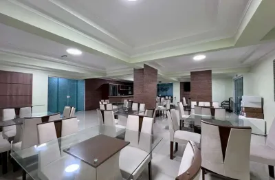 Loucura. loucura. excelente apartamento no jardim guilhermina, de 02 dormitórios, sendo 01 suíte.