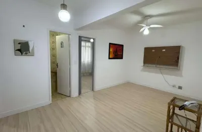 Loucura, loucura. excelente oportunidade, lindo apartamento no bairro de aviação, de 01 dormitório.