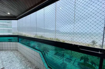 Loucura. loucura. excelente apartamento em frente ao mar no canto do forte, de 03 dormitórios, sendo 01 suíte.