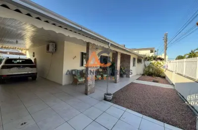 Casa à venda com 01 suíte  mais 02 dormitórios, amplo quintal, local tranquilo e muita segurança no gravatá adriano carpes vende