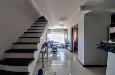 Cobertura com 2 quartos à venda na Avenida Oceânica, 3635, Ondina, Salvador