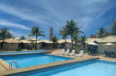 Apartamento à beira mar, 2/4, 1 vaga, stella maris, porteira fechada, ponto de, ponto de referência praia do flamengo. com 2 dormitórios, possui 1 banheiro, 1 vaga de garagem, 1 s