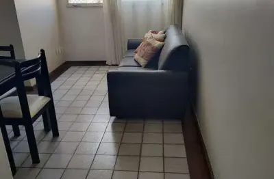 Apartamento dunas do  imbuí 2/4 com dependência , garagem coberta e varanda.