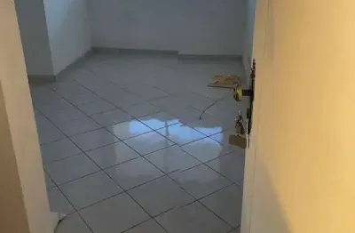 Apartamento com 2 quartos para alugar na Rua do Rouxinol, 156, Imbuí, Salvador