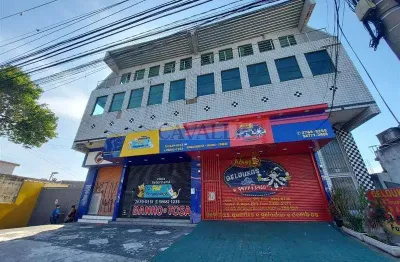 Prédio comercial com locação comercial, industrial e residencial