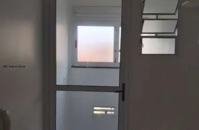 Apartamento para Locação em São Paulo, Vila Talarico, 2 dormitórios, 1 banheiro, 1 vaga