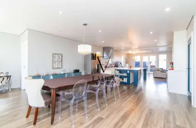 Sobrado com 3 dormitórios à venda, 331 m² por r$ 2.450.000,00 - santa cândida - curitiba/pr