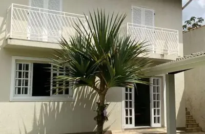 Casa com 3 quartos à venda na avenida johnn fitzgerald kennedy, 87, recreio maristela, atibaia, 170 m2 por r$ 1.350.000