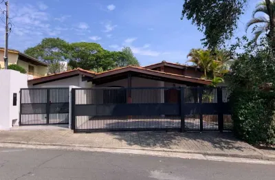 Casa com 3 quartos à venda na rua antônio bonini, 36, vila santista, atibaia, 305 m2 por r$ 3.500.000