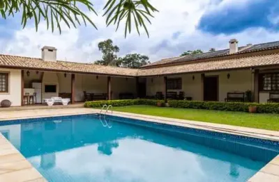 Casa com 5 quartos à venda na rua jarinu, 44, jardim floresta, atibaia, 424 m2 por r$ 2.200.000