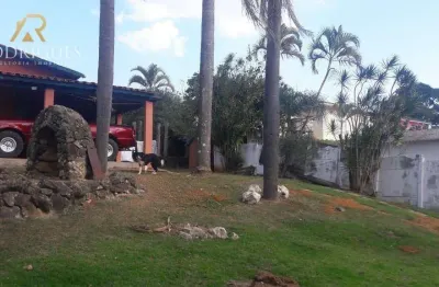 Chácara / sítio com 3 quartos à venda na Rua das Dálias, Jardim dos Pinheiros, Atibaia