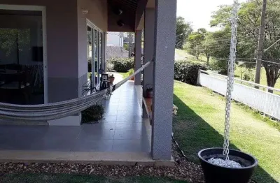 Casa em condomínio fechado com 3 quartos à venda na alameda bem-te-vi, 249, condomínio parque das garças i, atibaia, 212 m2 por r$ 1.900.000