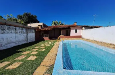Casa com 3 dormitórios à venda, 250 m² por r$ 1.200.000,00 - alvinópolis - atibaia/sp