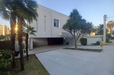 Casa em condomínio fechado com 4 quartos para alugar no Alphaville, Barueri , 560 m2 por R$ 35.000
