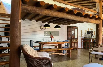 Fundos pra lagoa ibiraquera - casa em araçatuba, imbituba/sc