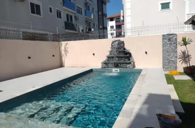 Excelente casa  4  dormitórios, temporada, com piscina, para 14 pessoas
