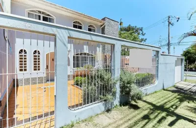 Sobrado com 4 quartos à venda, 182 m2 - Jardim das Américas - Curitiba PR
