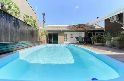 Belíssima Residência com 5 quartos à venda, 480 m2, Boqueirão - Curitiba PR